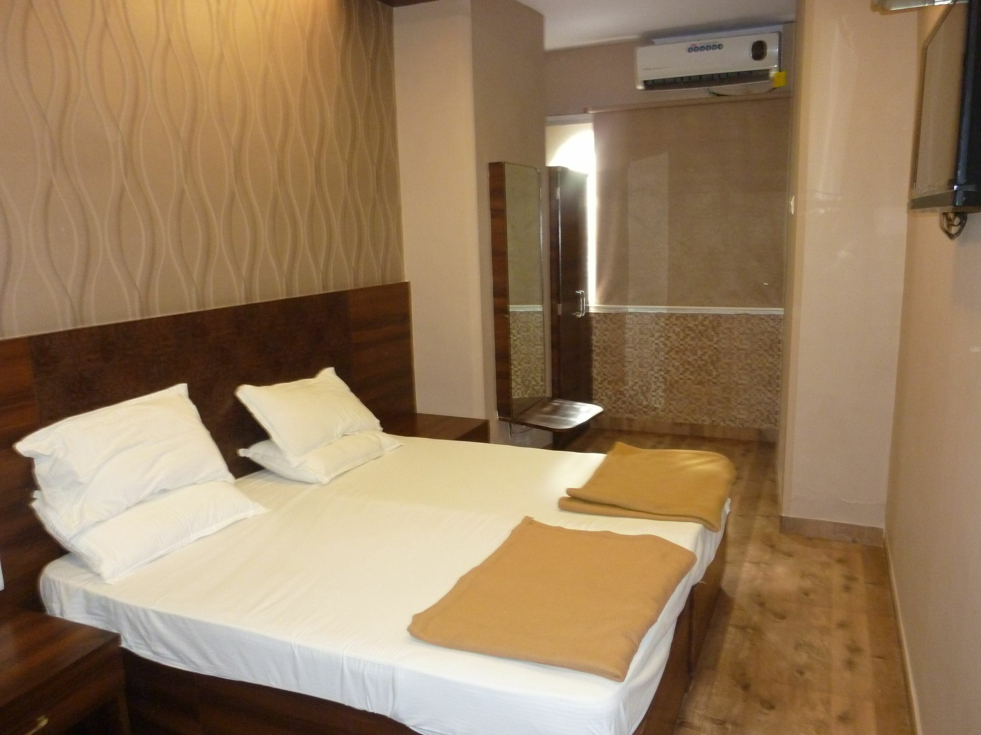 Hotel Regal Palace Bombay Eksteriør billede